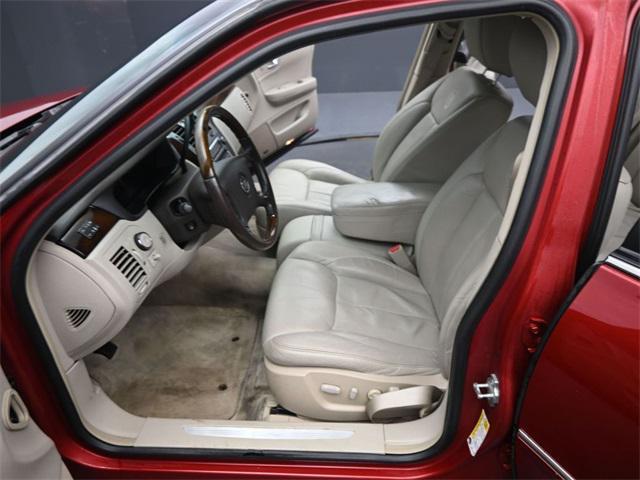 used 2009 Cadillac DTS car, priced at $5,776