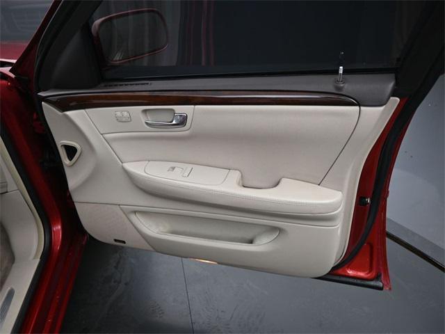 used 2009 Cadillac DTS car, priced at $5,776