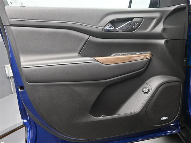 used 2023 GMC Acadia car, priced at $25,876