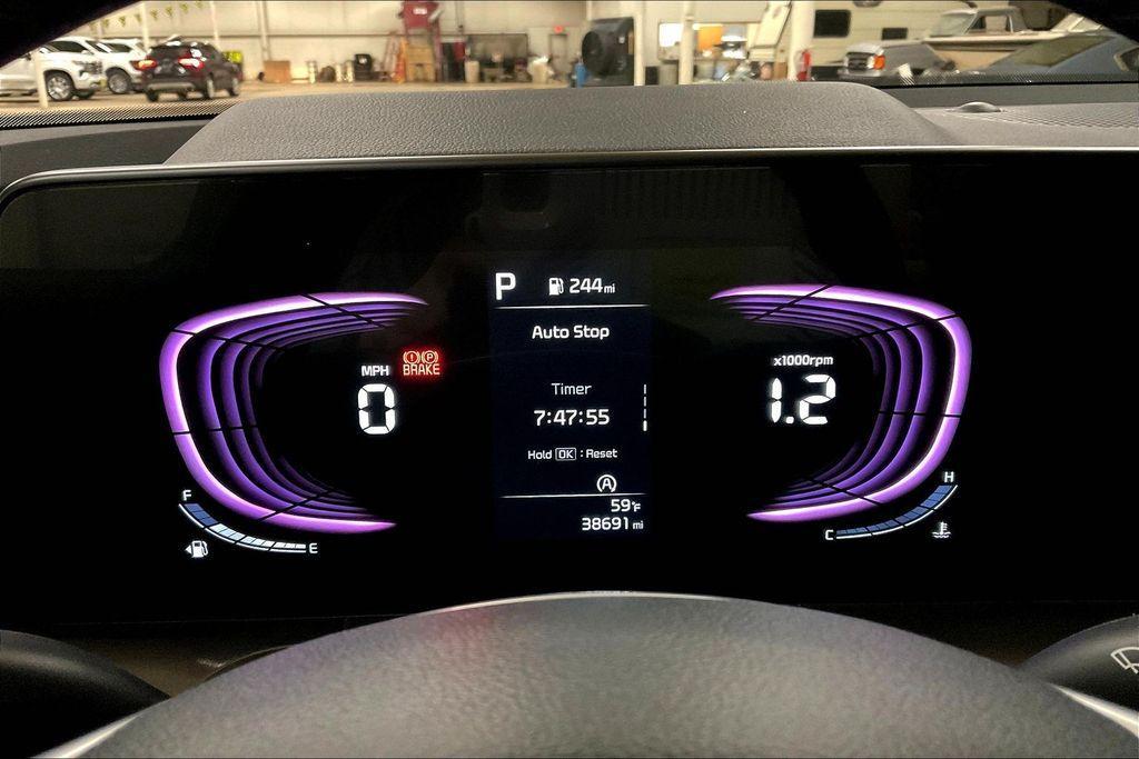 used 2025 Kia Telluride car, priced at $35,680