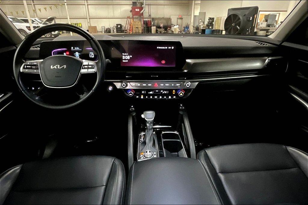 used 2025 Kia Telluride car, priced at $35,680