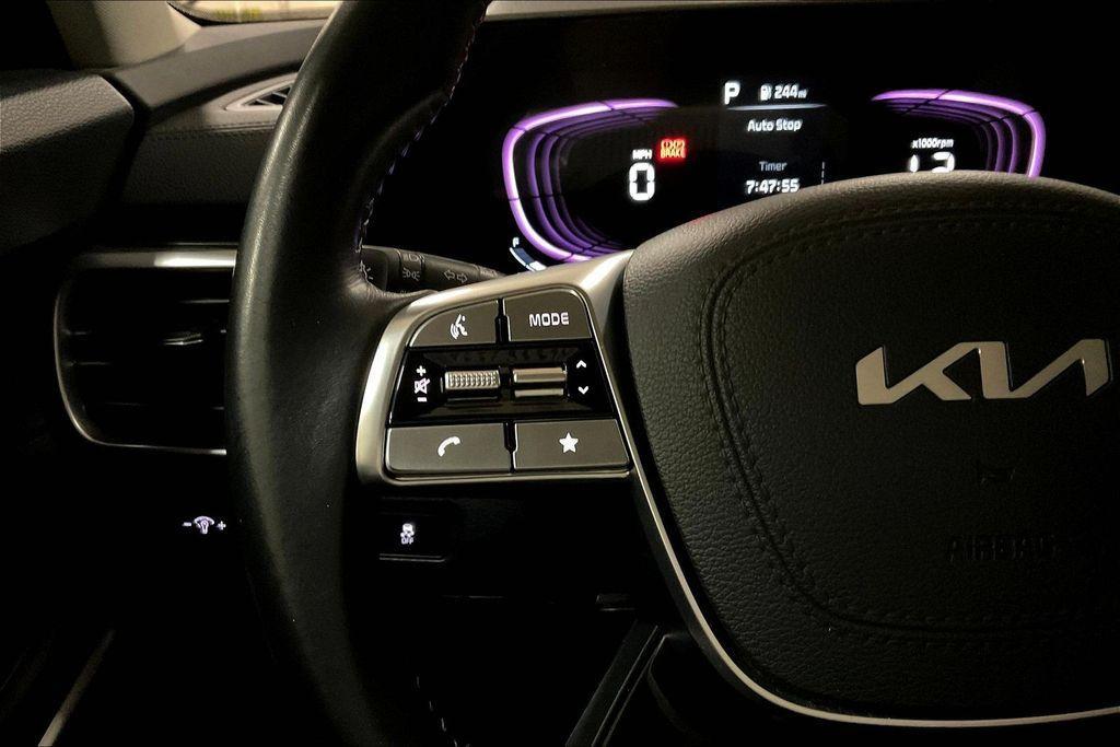 used 2025 Kia Telluride car, priced at $35,680