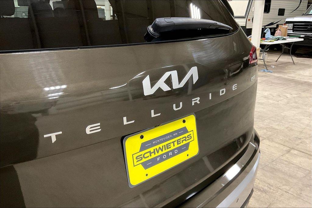 used 2025 Kia Telluride car, priced at $35,680