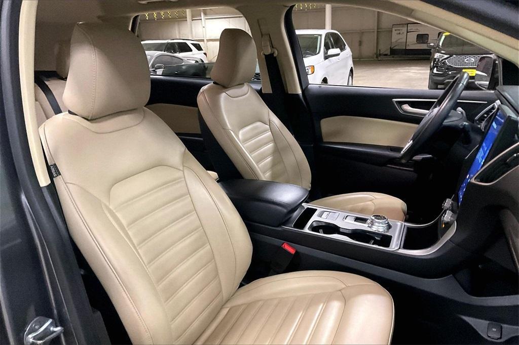 used 2024 Ford Edge car, priced at $21,697