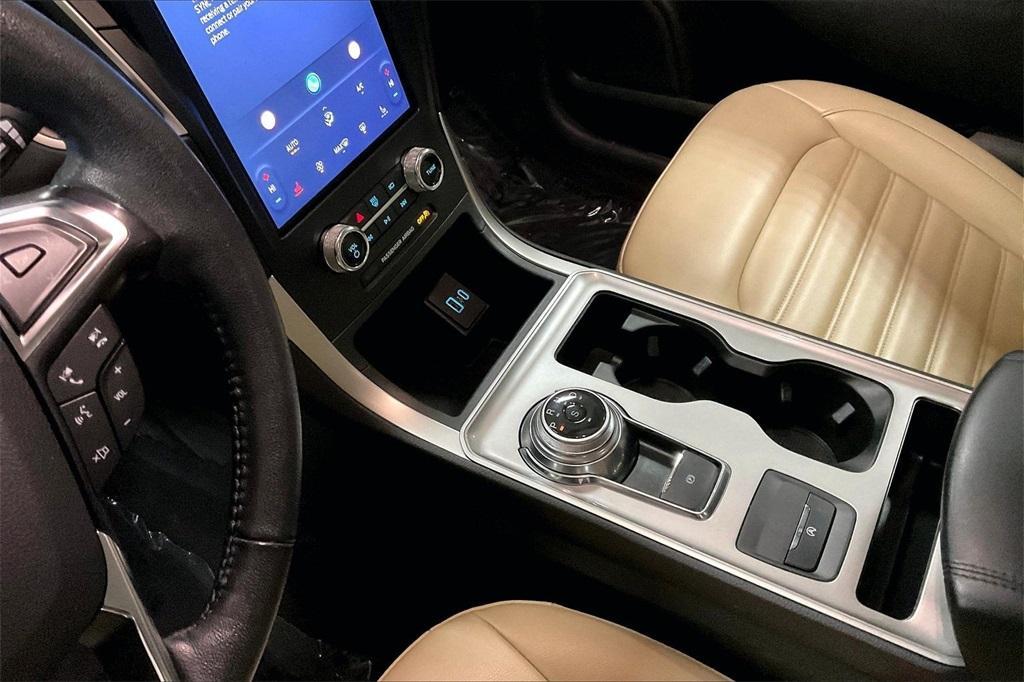 used 2024 Ford Edge car, priced at $21,697