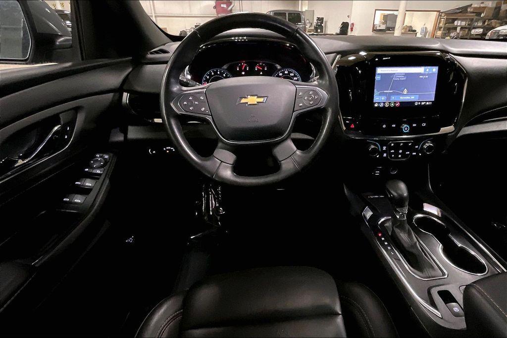 used 2023 Chevrolet Traverse car, priced at $31,989