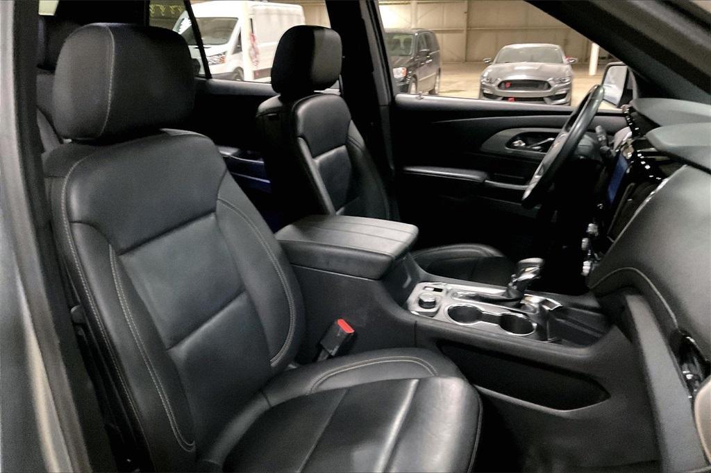 used 2023 Chevrolet Traverse car, priced at $32,591