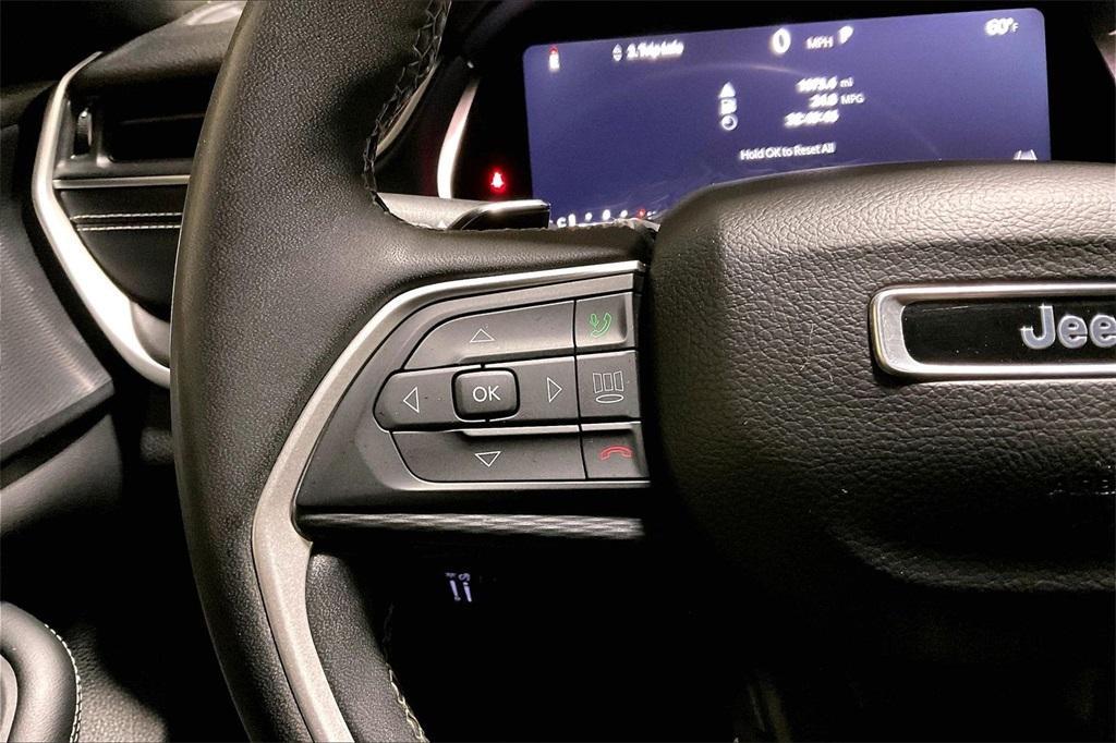 used 2023 Jeep Grand Cherokee car, priced at $26,617