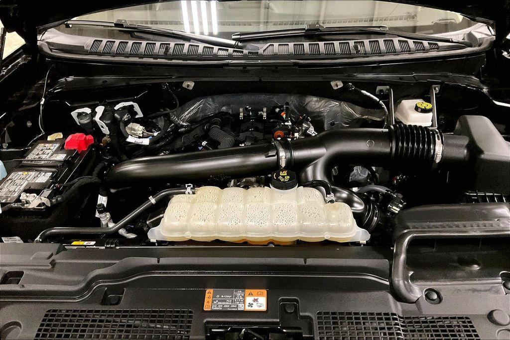 used 2025 Ford Expedition car, priced at $56,998