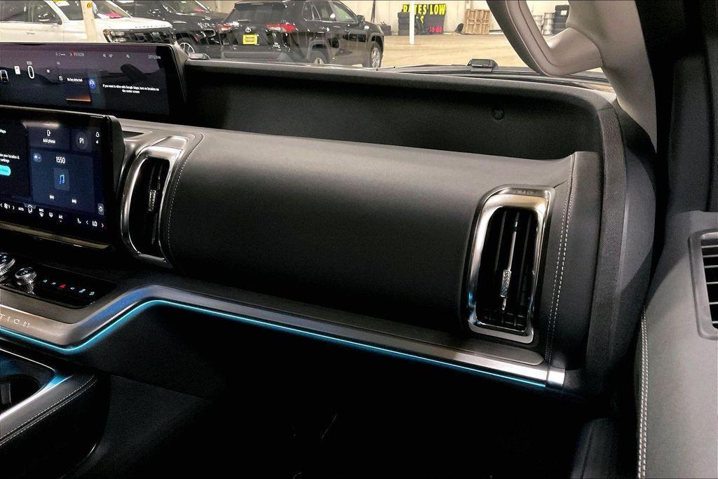 used 2025 Ford Expedition Max car, priced at $65,650