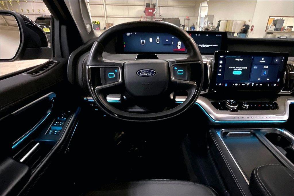 used 2025 Ford Expedition Max car, priced at $65,650