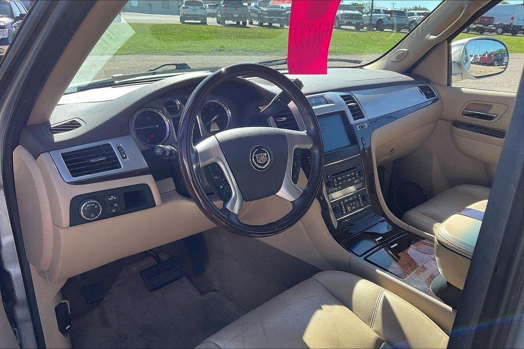 used 2011 Cadillac Escalade car, priced at $7,150