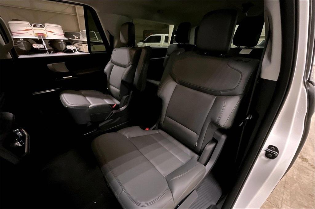 new 2026 Ford Expedition Max car, priced at $73,316