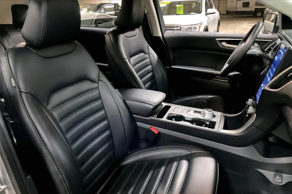 used 2024 Ford Edge car, priced at $22,350
