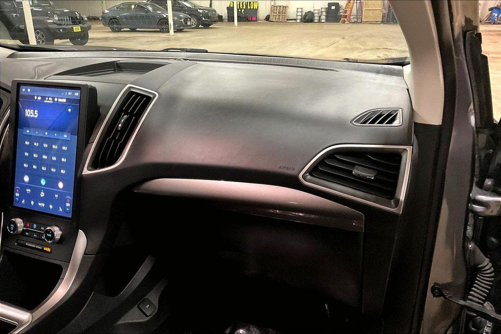 used 2024 Ford Edge car, priced at $22,948
