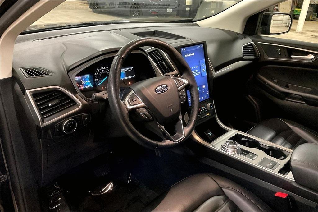 used 2024 Ford Edge car, priced at $21,331