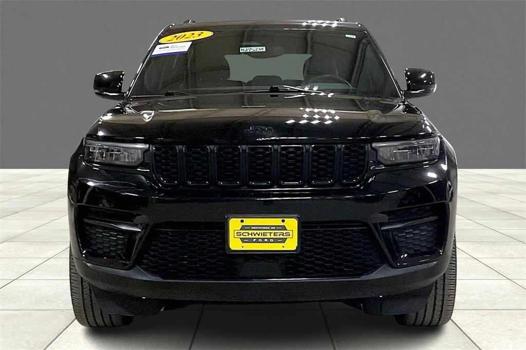 used 2023 Jeep Grand Cherokee car, priced at $29,162