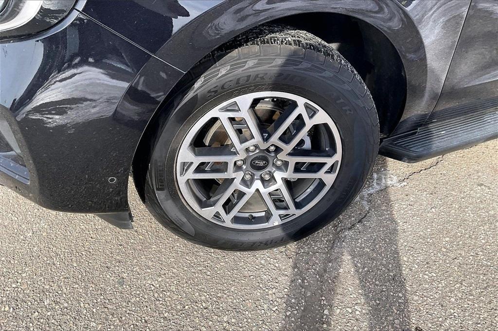 used 2025 Ford Expedition Max car, priced at $59,985