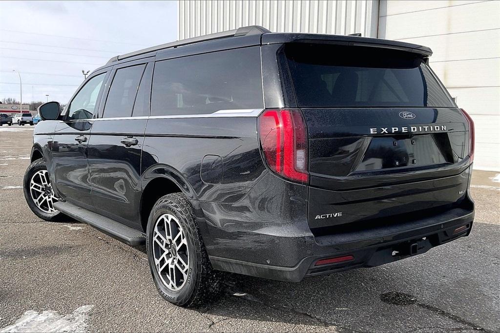 used 2025 Ford Expedition Max car, priced at $59,985