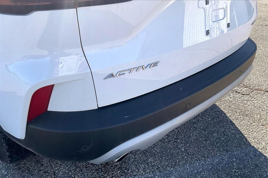 used 2023 Ford Escape car, priced at $23,496