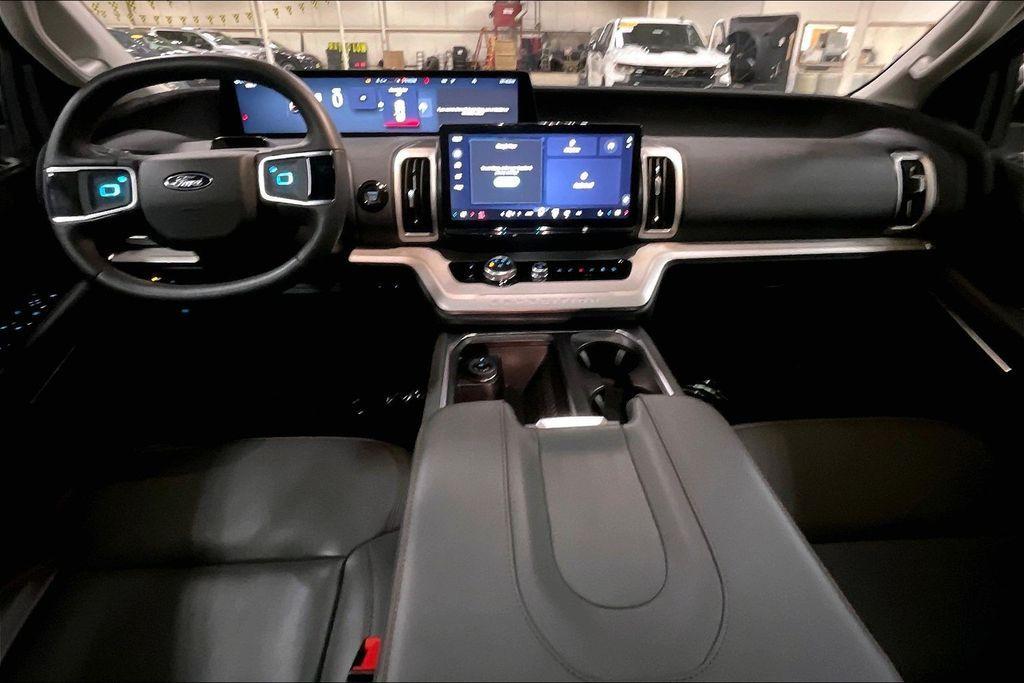 used 2025 Ford Expedition Max car, priced at $57,998