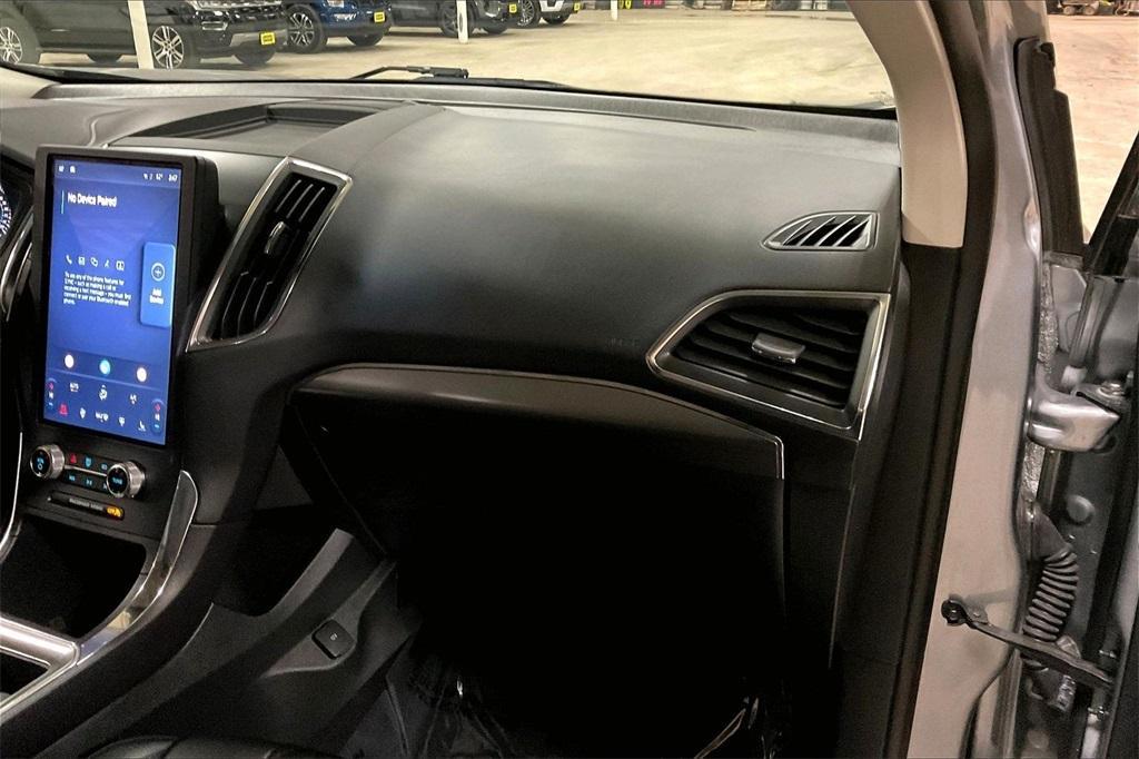 used 2024 Ford Edge car, priced at $24,811