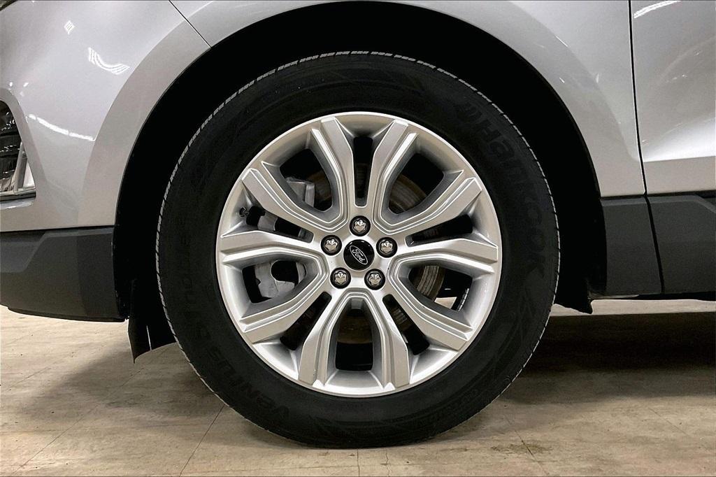 used 2024 Ford Edge car, priced at $24,811