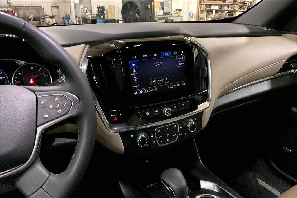 used 2023 Chevrolet Traverse car, priced at $32,337