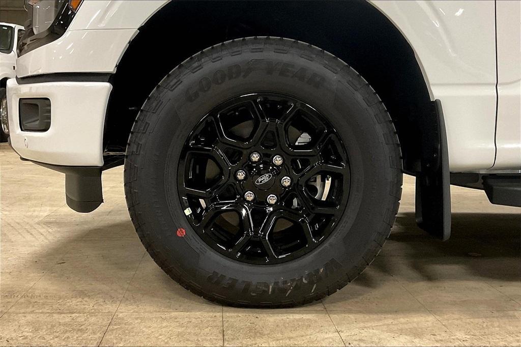 new 2025 Ford F-150 car, priced at $48,975