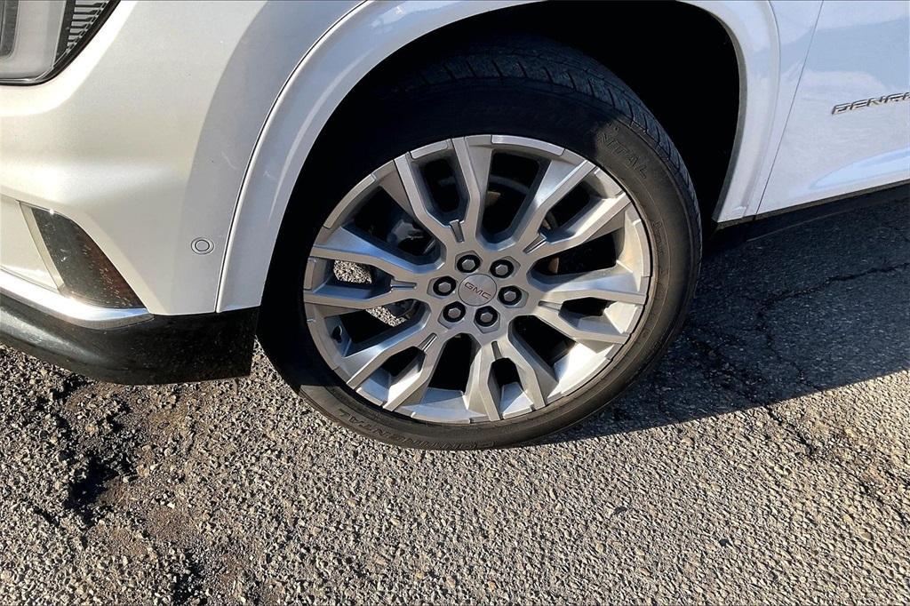 used 2024 GMC Acadia car, priced at $47,684