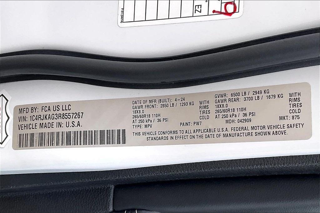 used 2024 Jeep Grand Cherokee L car, priced at $29,989