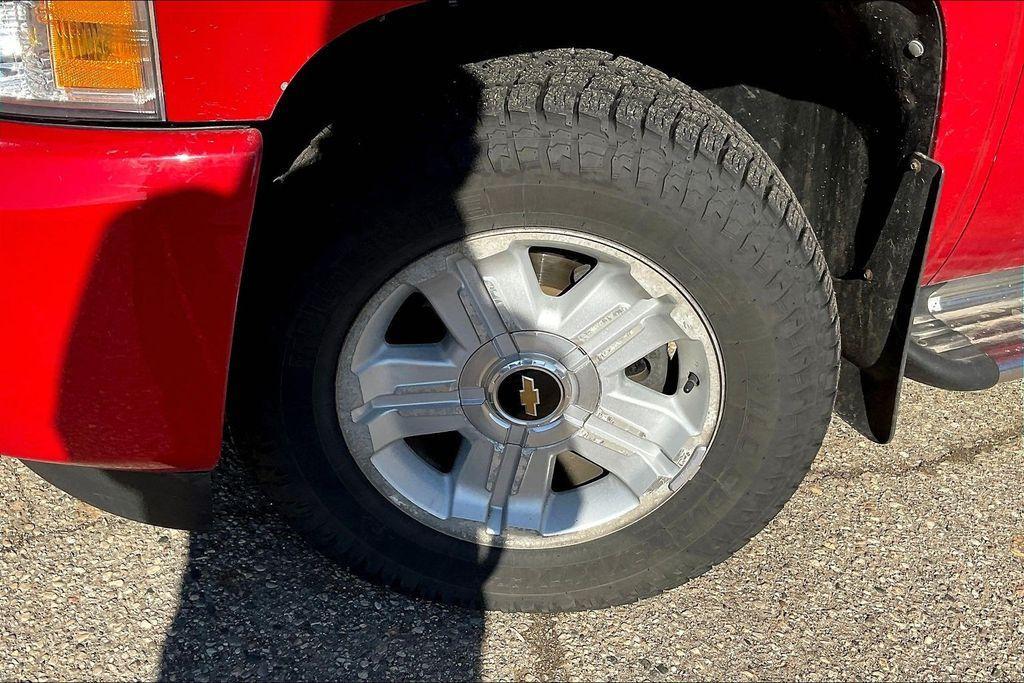 used 2010 Chevrolet Silverado 1500 car, priced at $9,000