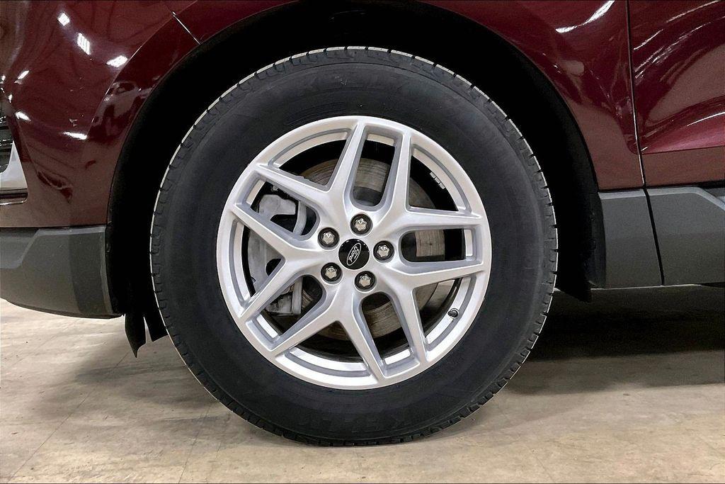 used 2023 Ford Edge car, priced at $22,933