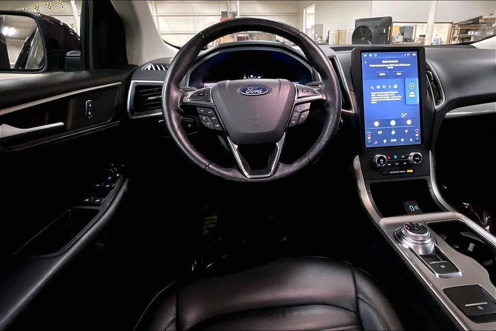used 2023 Ford Edge car, priced at $22,933