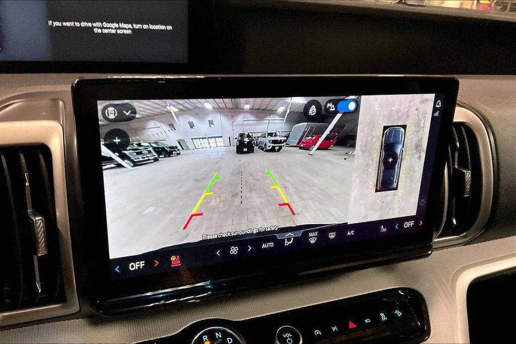 used 2025 Ford Expedition car, priced at $57,146