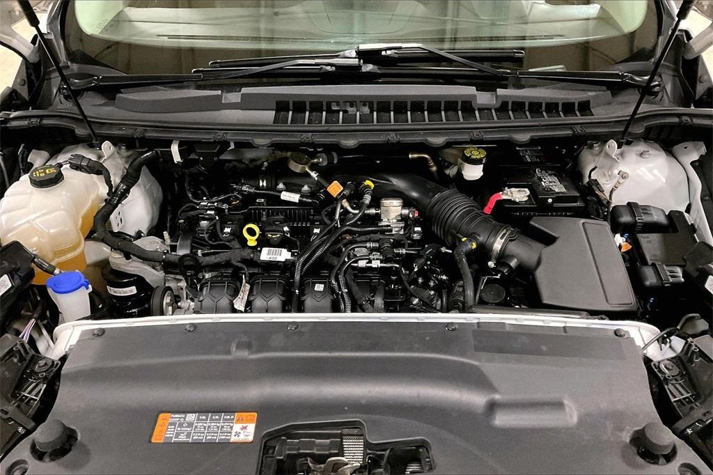 used 2024 Ford Edge car, priced at $22,399