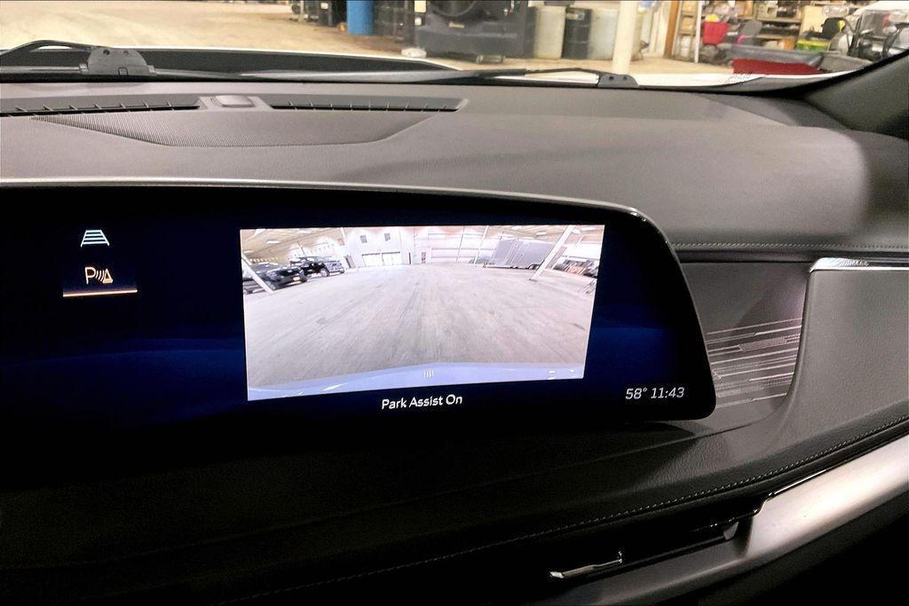 used 2024 Cadillac XT4 car, priced at $25,998