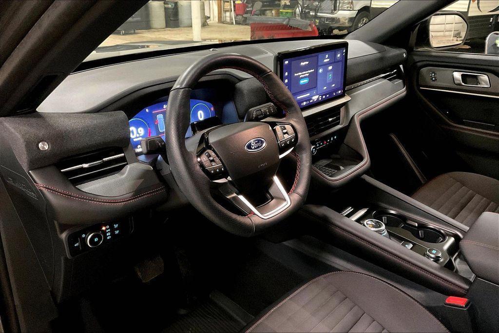 used 2025 Ford Explorer car, priced at $38,998