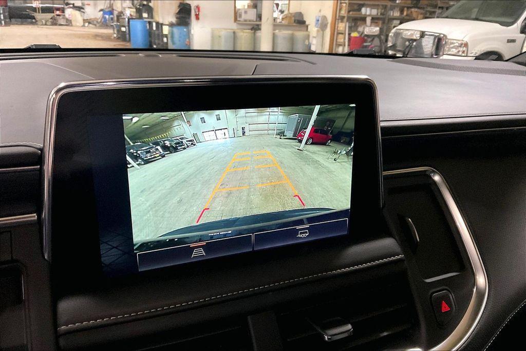 used 2023 GMC Yukon car, priced at $48,707