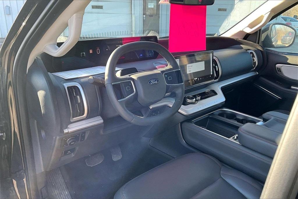 used 2025 Ford Expedition Max car, priced at $63,250