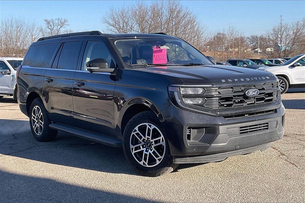 used 2025 Ford Expedition Max car, priced at $63,250