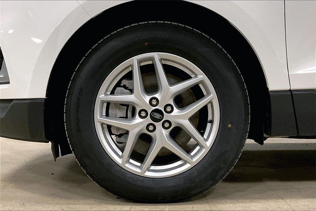 used 2024 Ford Edge car, priced at $21,781