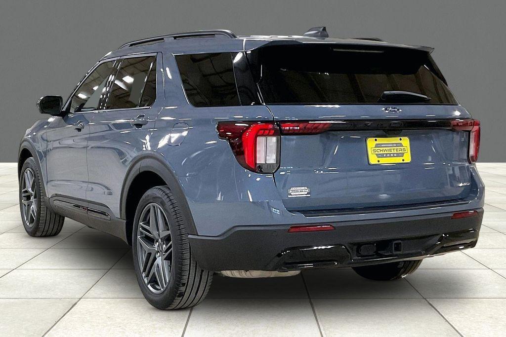 used 2025 Ford Explorer car, priced at $38,898