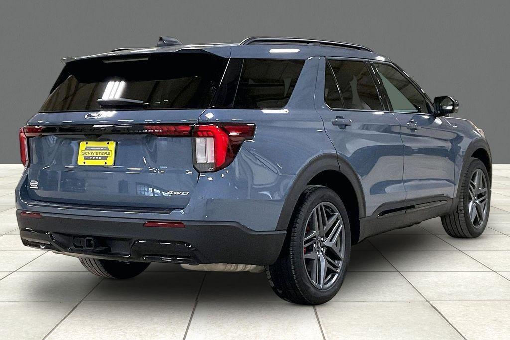 used 2025 Ford Explorer car, priced at $38,898