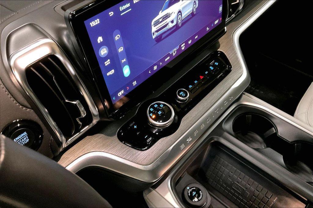 used 2025 Ford Expedition Max car, priced at $66,122