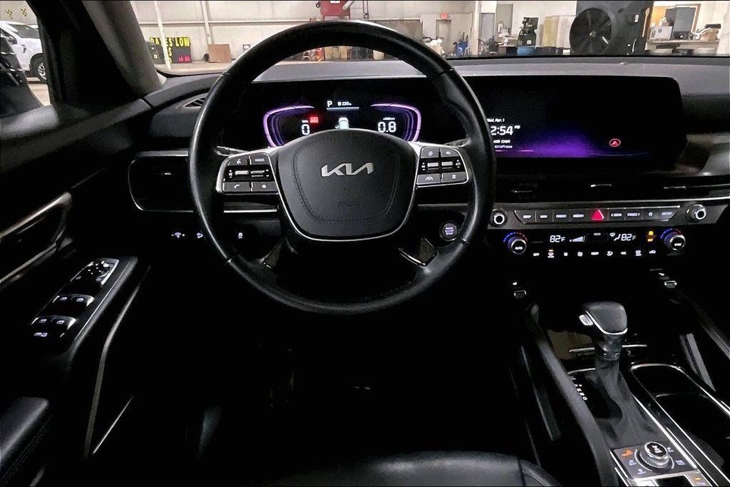 used 2025 Kia Telluride car, priced at $35,897