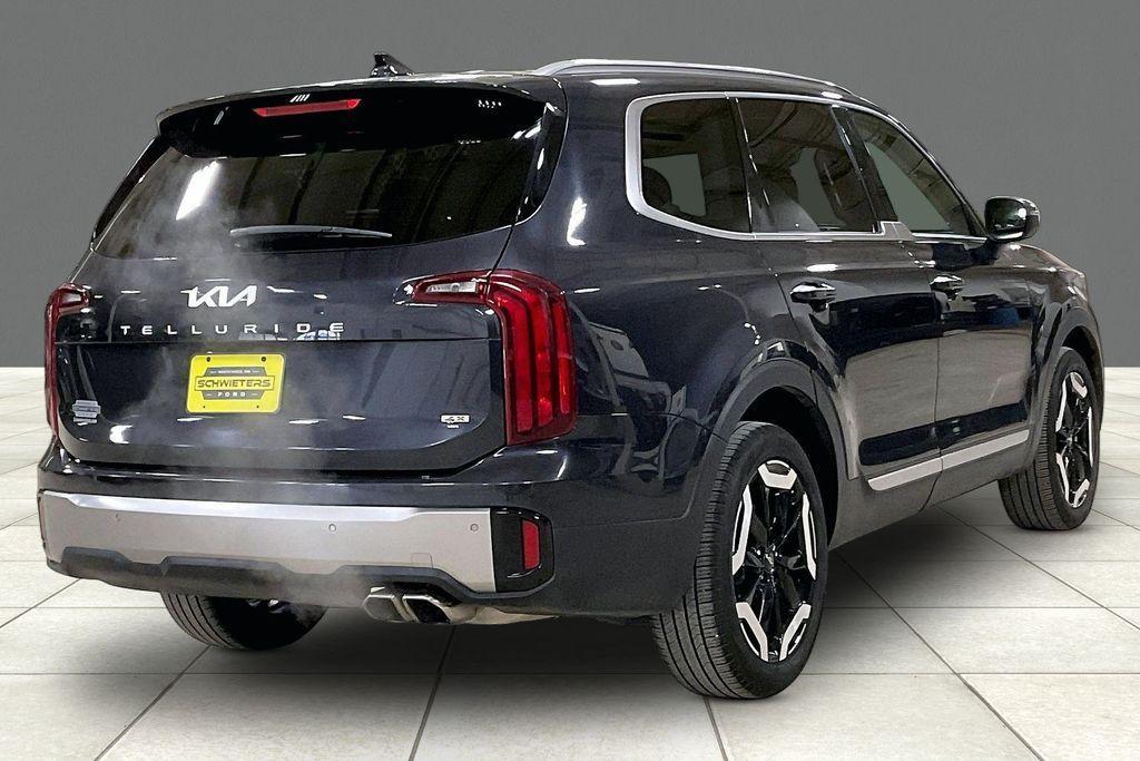 used 2025 Kia Telluride car, priced at $35,897