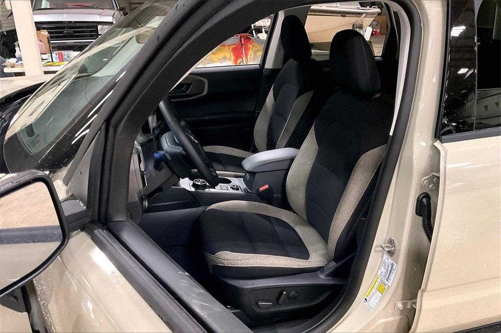 new 2025 Ford Bronco Sport car, priced at $32,998