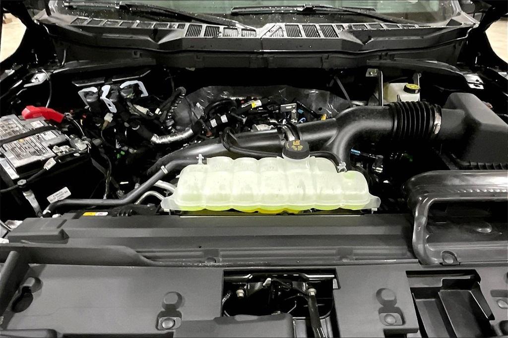 new 2025 Ford F-150 car, priced at $40,178