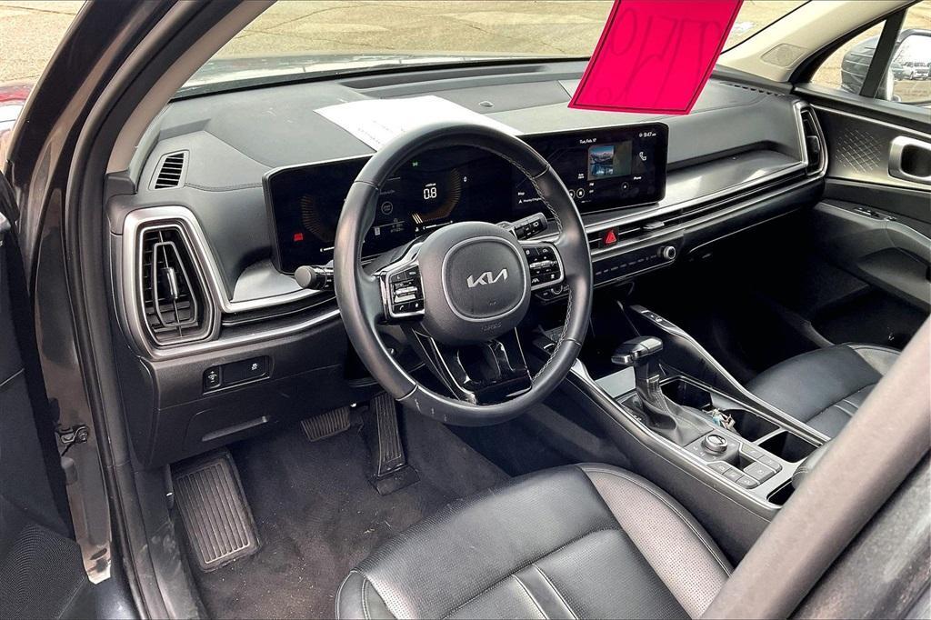 used 2024 Kia Sorento car, priced at $26,998